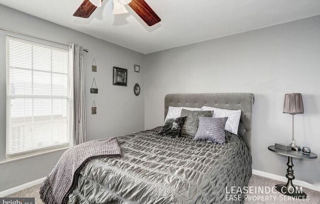 3021 22 ST S