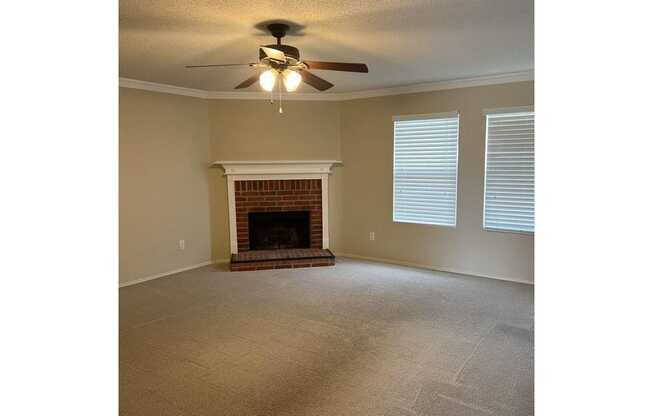 1410 QUAIL MDW DR