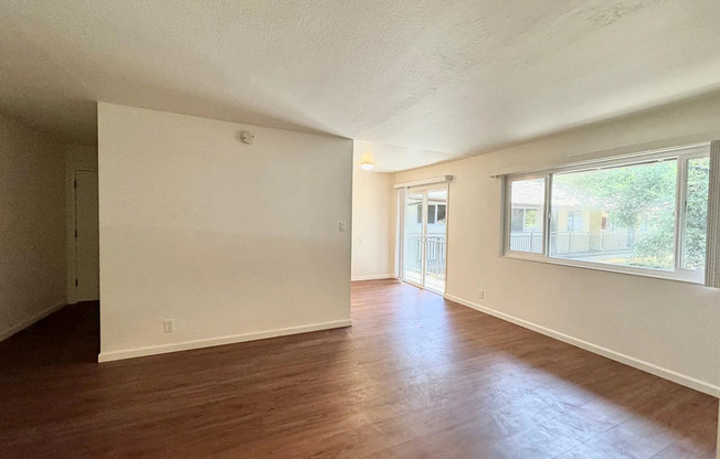 56 CTR ST