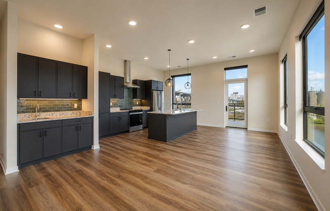 2 beds, 2 baths, 1,200 sqft, $3,500, Unit 402