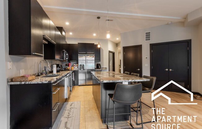 2348 N Lister Ave
