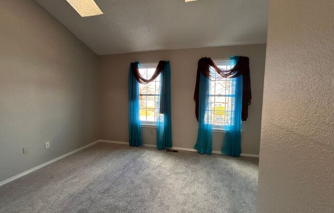 2 beds, 2 baths, $2,200, Unit # #D