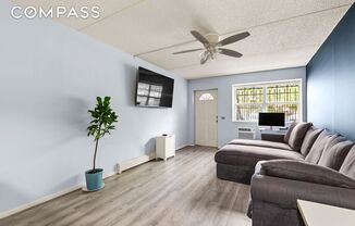 482 CENTRAL AVE