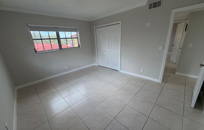 2 beds, 1 bath, 900 sqft, $2,250, Unit 5141-209