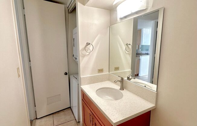 2 beds, 2 baths, $3,000
