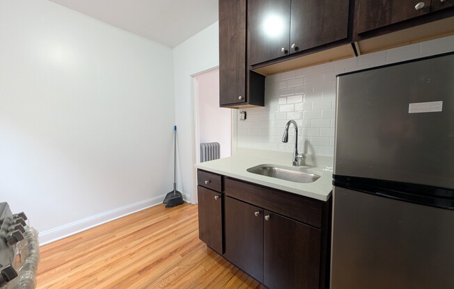 2706 N Spaulding Ave, Chicago IL 2F