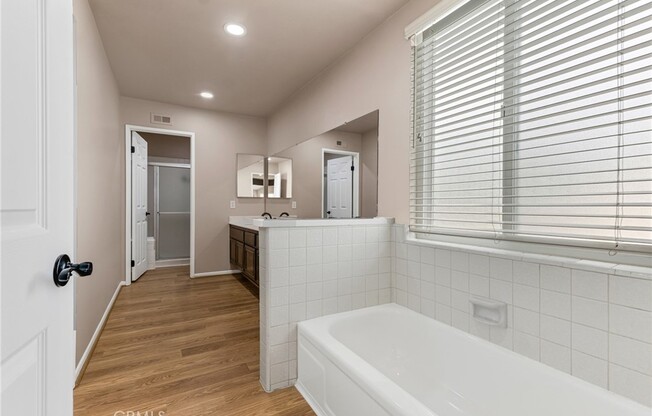 4 beds, 3 baths, 3,229 sqft, $5,600