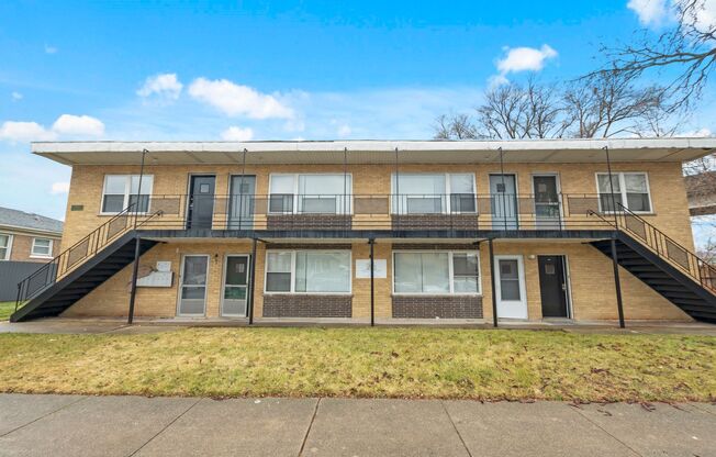 5338 S Kenneth Ave. Chicago IL