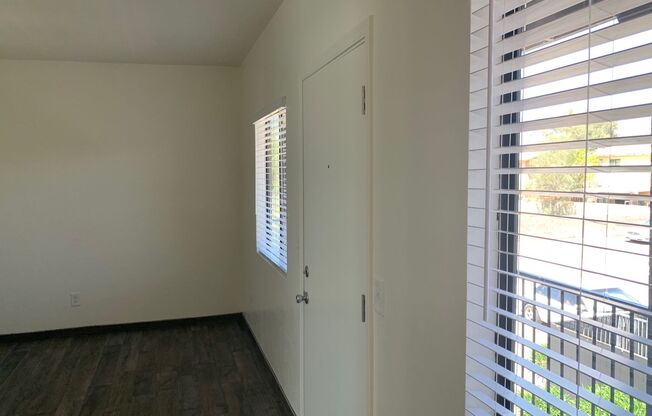 1 bed, 1 bath, 444 sqft, $899, Unit 205