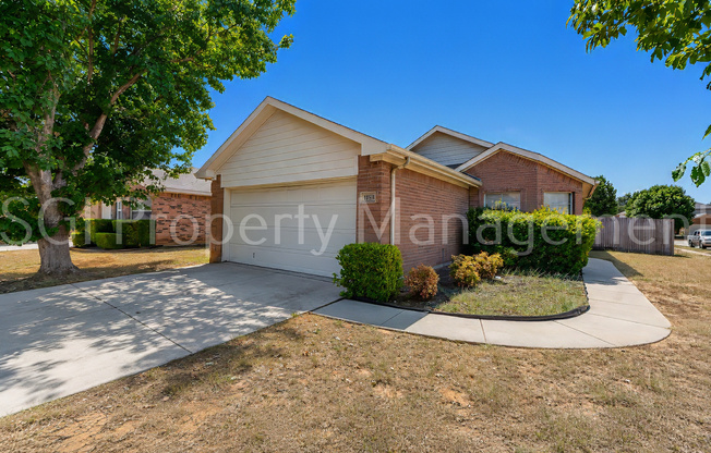 1153 COTTONWOOD DR
