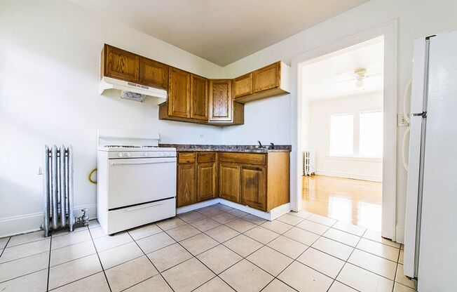 6356 S Francisco