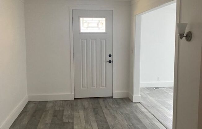 Stunning Water View House for Rent
