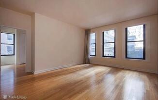 1 bed, 1 bath, 706 sqft, $3,495, Unit 9B