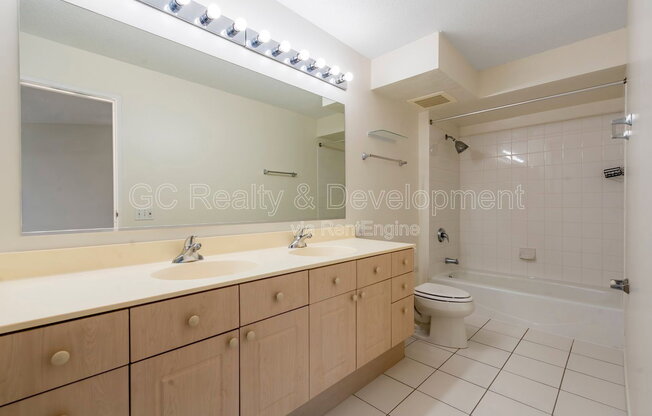 2 beds, 2 baths, 1,323 sqft, $3,100, Unit 820