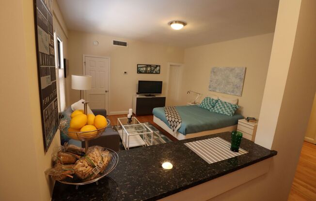 Studio, 1 bath, 407 sqft, $1,850, Unit W108