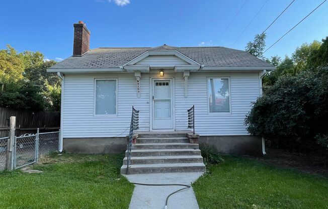 Beautiful 3 Bed, 2 Bath in West Central!