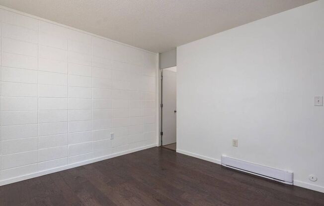 1 bed, 1 bath, 518 sqft, $1,315, Unit 117