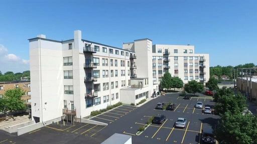 2 beds, 2 baths, 900 sqft, $2,550, Unit 406