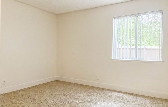 2 beds, 1 bath, 900 sqft, $1,650, Unit 218