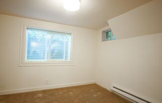 University Crest (114)