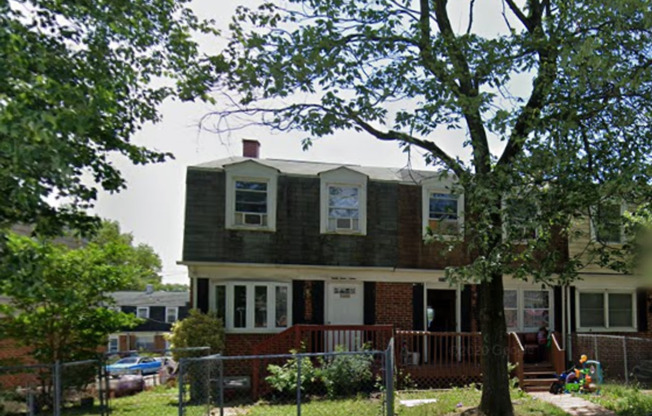 Charming & Move-In Ready Home in Baltimore!