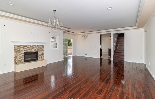 10610 NASSAU AVE