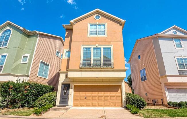3302 CLEARVIEW CIR