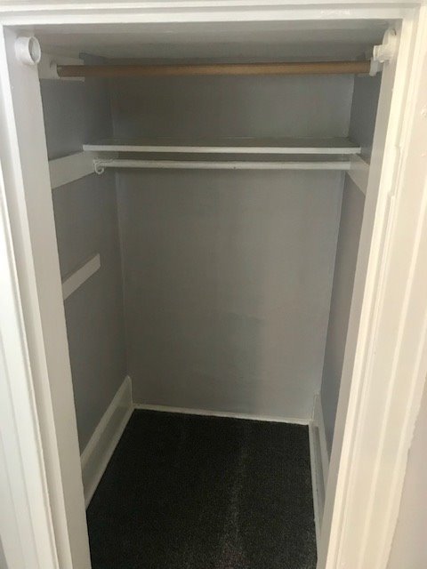 Studio, 1 bath, 300 sqft, $950, Unit Unit #3