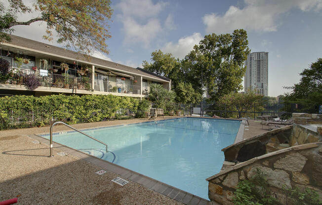 AVAILABLE NOW: Updated 1 BR / 1 BA in 78704 - Walk to South Congress and Lady Bird Lake