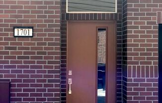 1701 Quill Alley