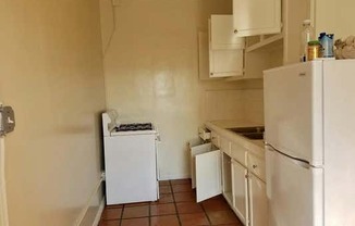 Studio, 1 bath, 445 sqft, $1,299, Unit 203