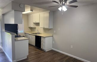 Van Alstine 2 bedroom Apartments 1/2 off 1st month
