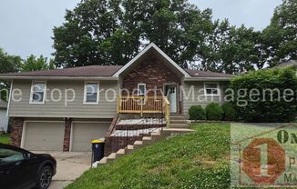 Charming 3 Bedroom, 2 Bathroom, 2 Car Garage Home in Parkville