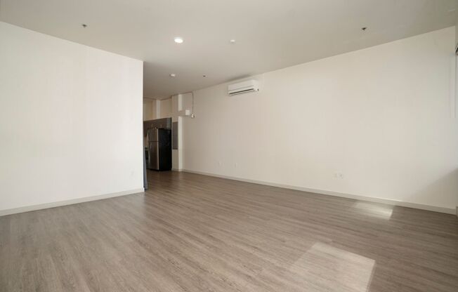 1 bed, 1 bath, 630 sqft, $1,795, Unit 111