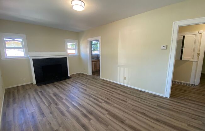 2 beds, 1 bath, $2,195