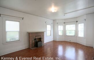 1815 3rd Avenue #A