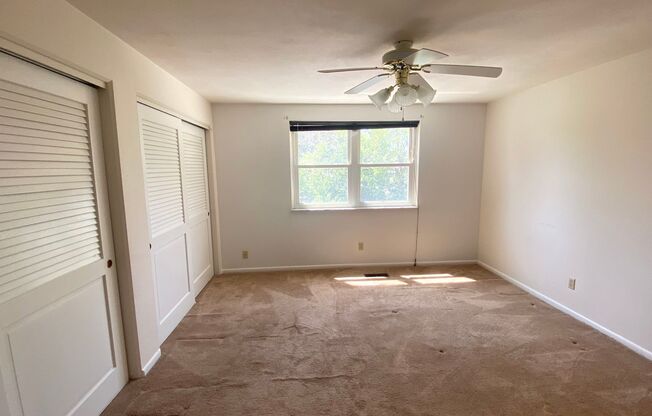 1408-10 W Daytona