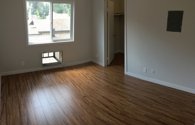 1 bed, 1 bath, 700 sqft, $2,150, Unit G