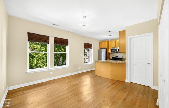 A Fantastic 2-bed in Fabulous Lakeview
