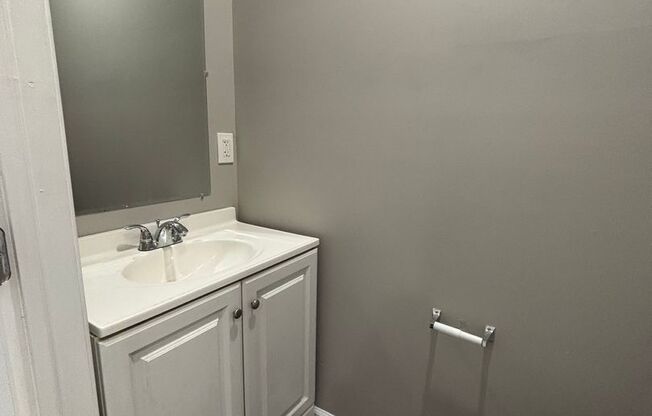 Beautiful 2 Bath 2 Bedroom in Port Richmond With Central Air now MOVE IN READY!!
