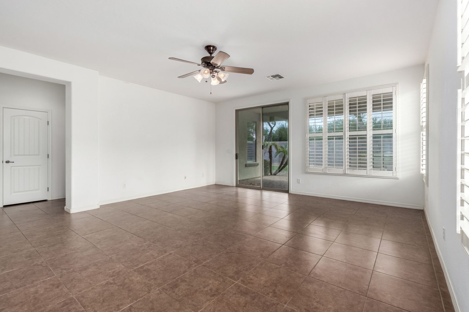 Move In ready home in Power Ranch!