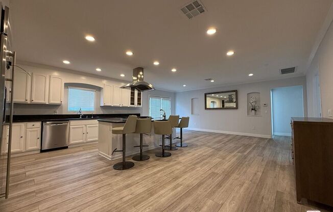 14018 CALVERT ST