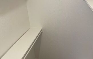 1 bed, 1 bath, 504 sqft, $1,100, Unit 216