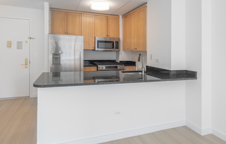 2 beds, 2 baths, $9,250, Unit 10R
