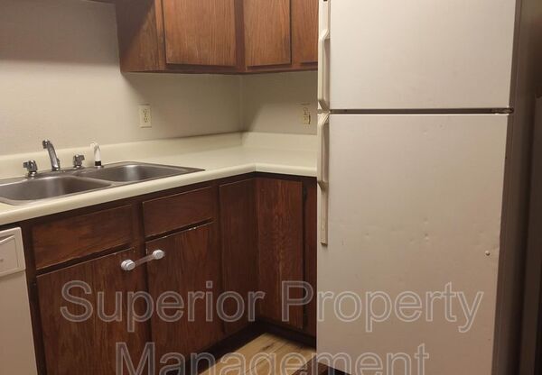 700 RANGE BLVD 700