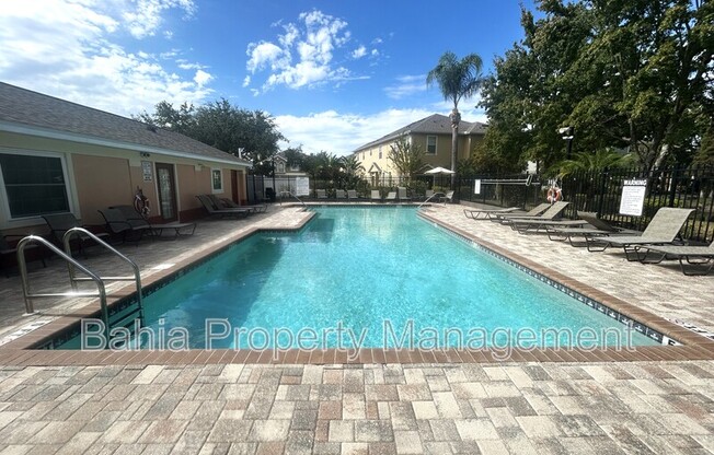 9036 MOONLIT MDWS LOOP