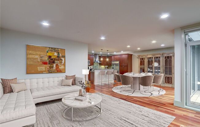 2Bd/2Ba Kirkland Condo