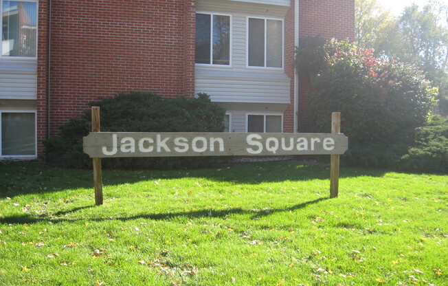 1 bed, 1 bath, 750 sqft, $1,012, Unit 303