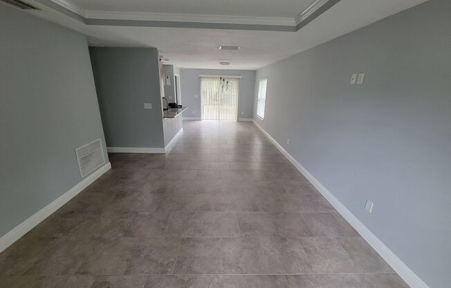 Beautiful Home near Busch Gardens!