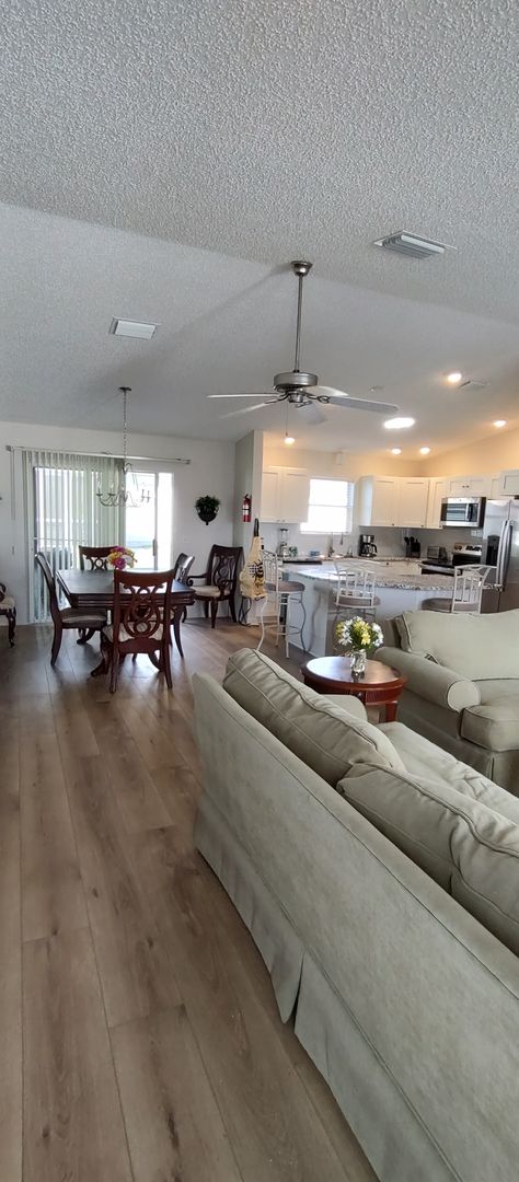 3 beds, 2 baths, $2,250